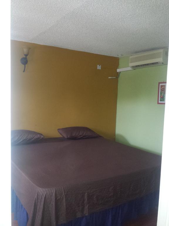 Impeccable Guest Rooms 2 Kingston Camera foto