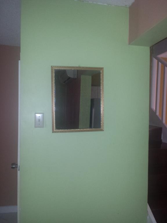 Impeccable Guest Rooms 2 Kingston Esterno foto
